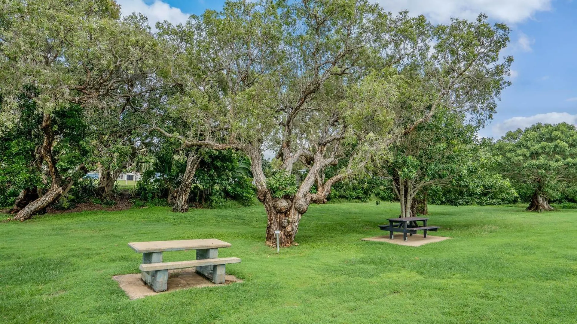 *** Campsite Tasman Holiday Parks - Fisherman'S Beach Emu Park Australia